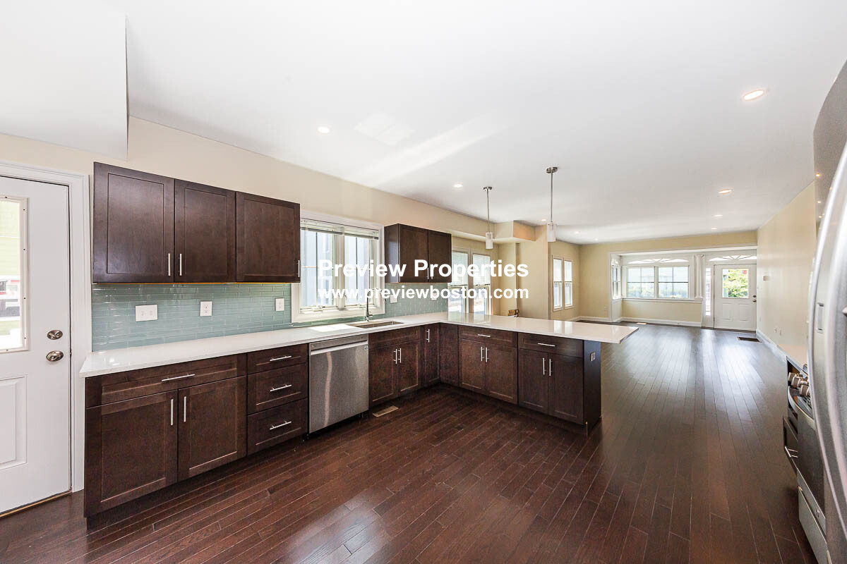 6 bed, 4+ bath apartment for rent at 120 Jerome St Unit P, West Medford