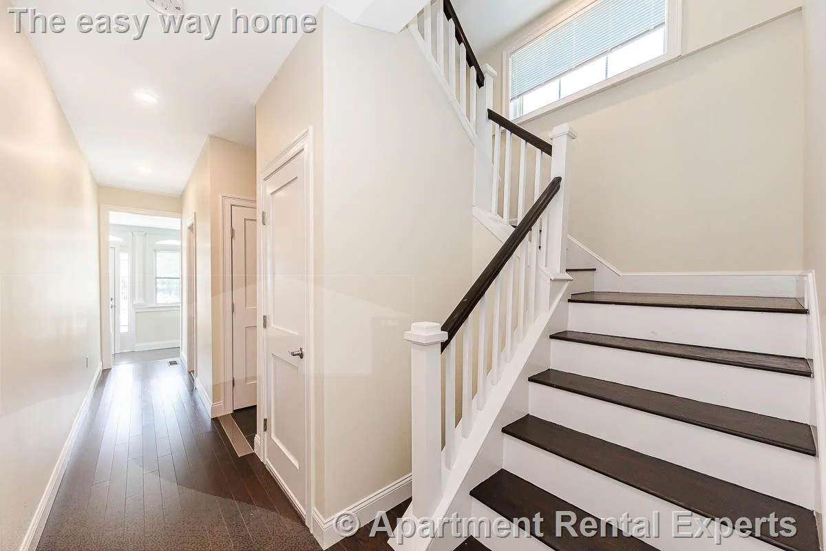 6 bed, 4+ bath apartment for rent at 120 Jerome St, West Medford — photo 12 of 28