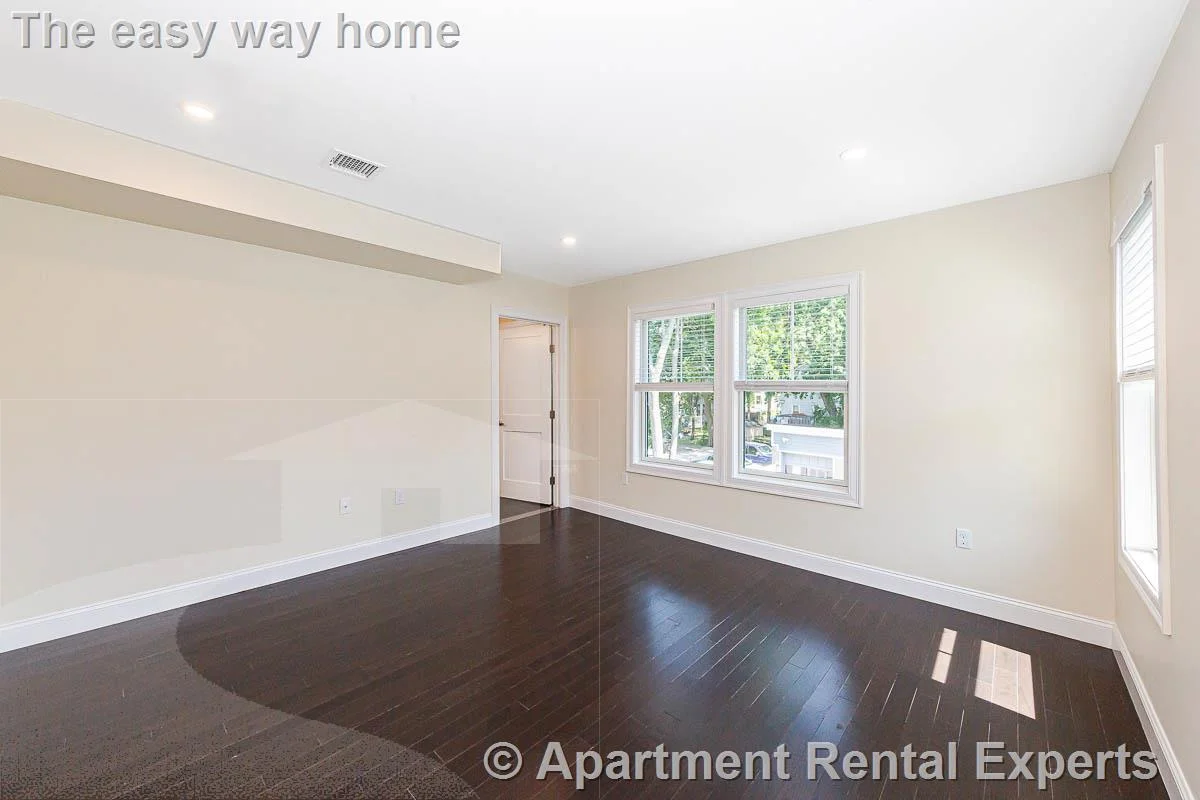 6 bed, 4+ bath apartment for rent at 120 Jerome St, West Medford — photo 21 of 28