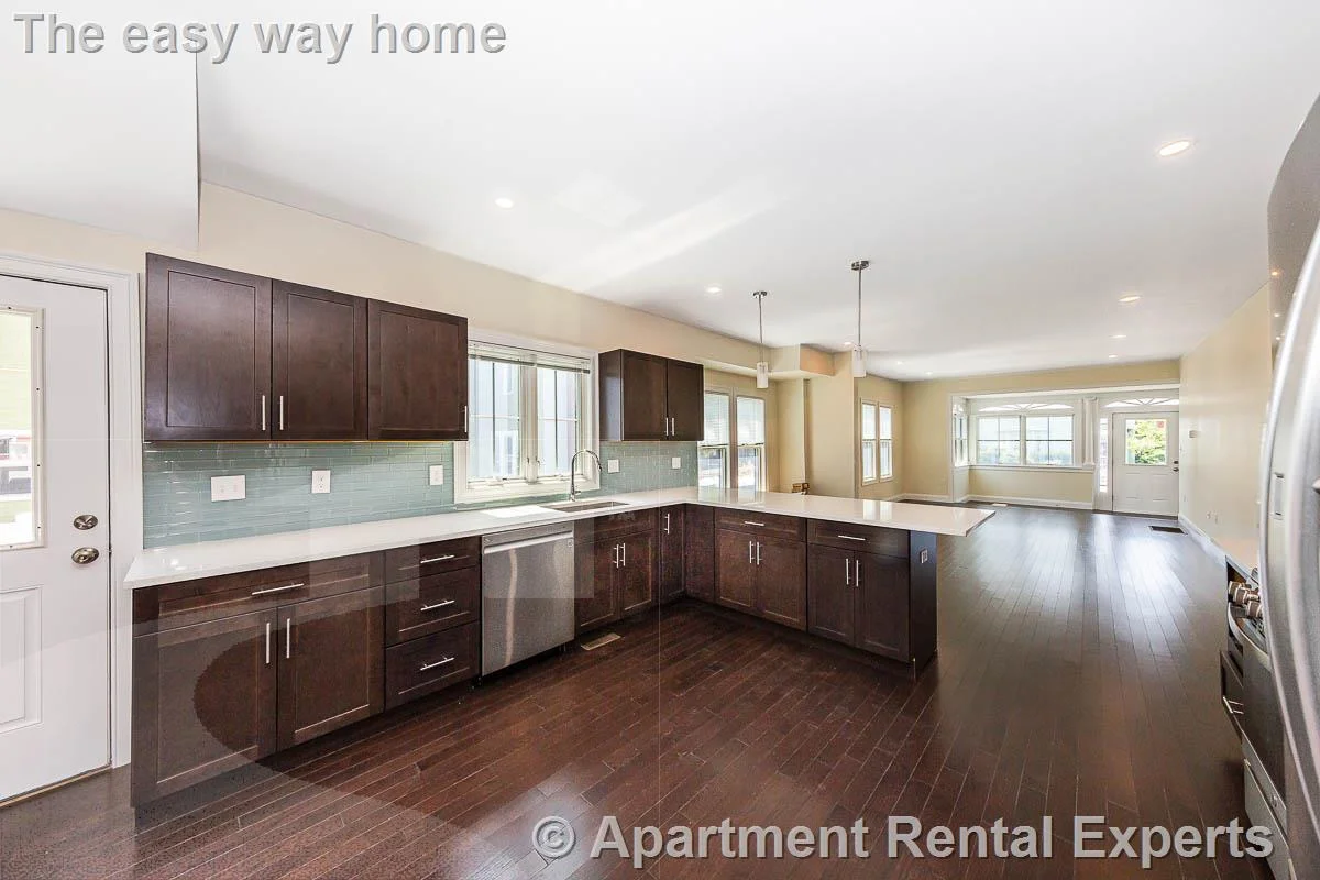 6 bed, 4+ bath apartment for rent at 120 Jerome St, West Medford — photo 3 of 28