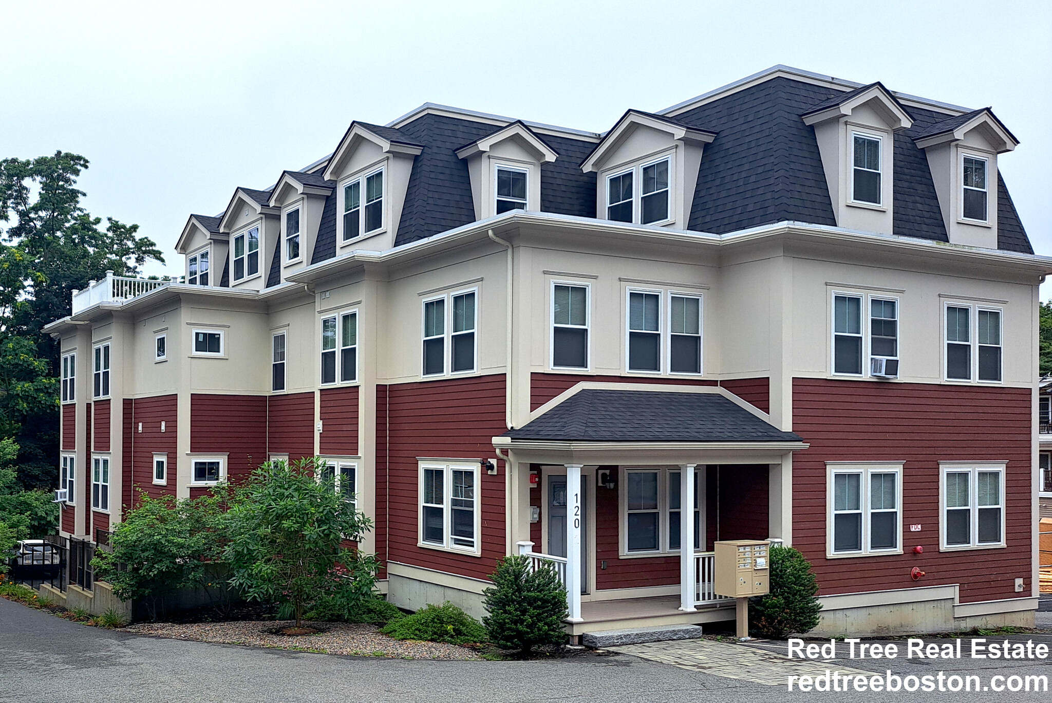 4 bed, 2 bath apartment for rent at 120 Kenrick St Unit 1, Brighton — photo 21 of 21