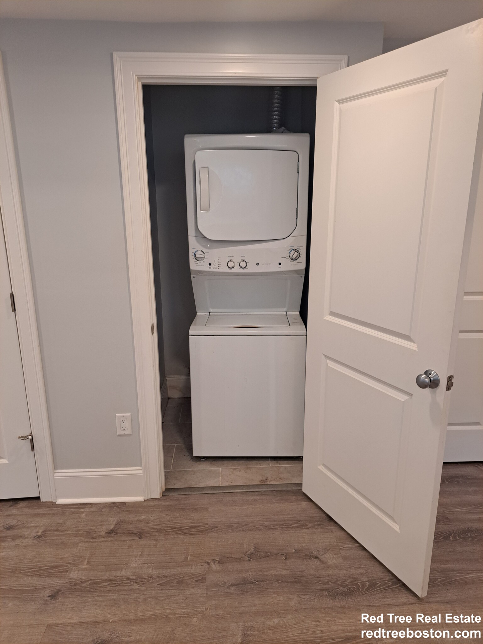 4 bed, 2 bath apartment for rent at 120 Kenrick St Unit 1, Brighton — photo 6 of 21