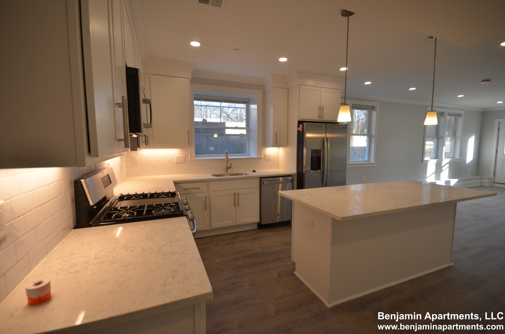 4 bed, 2 bath apartment for rent at 120 Kenrick St Unit 1F, Oak Square — photo 20 of 35