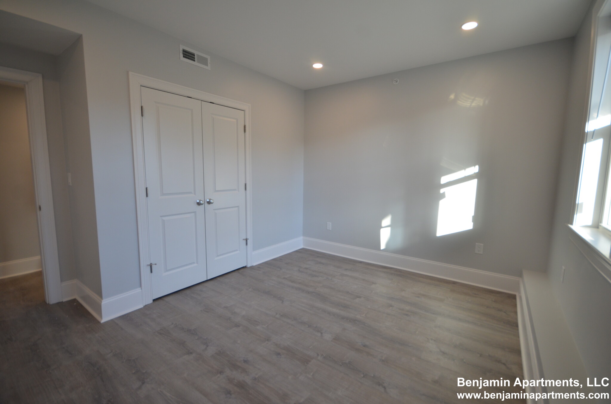 4 bed, 2 bath apartment for rent at 120 Kenrick St Unit 1F, Oak Square — photo 26 of 35