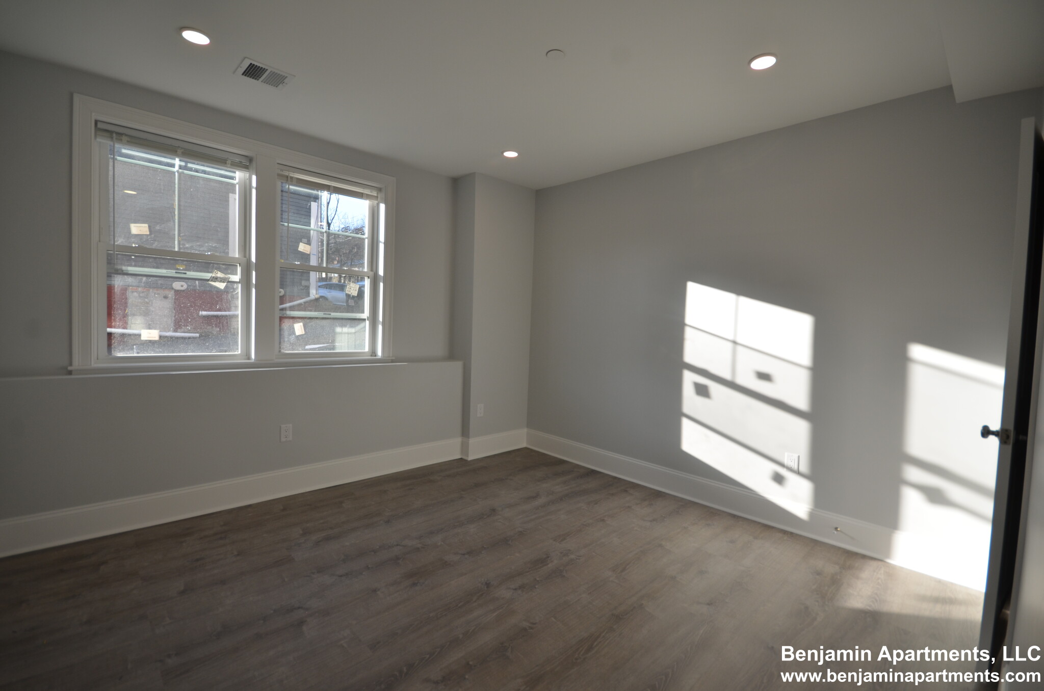 4 bed, 2 bath apartment for rent at 120 Kenrick St Unit 1F, Oak Square — photo 31 of 35