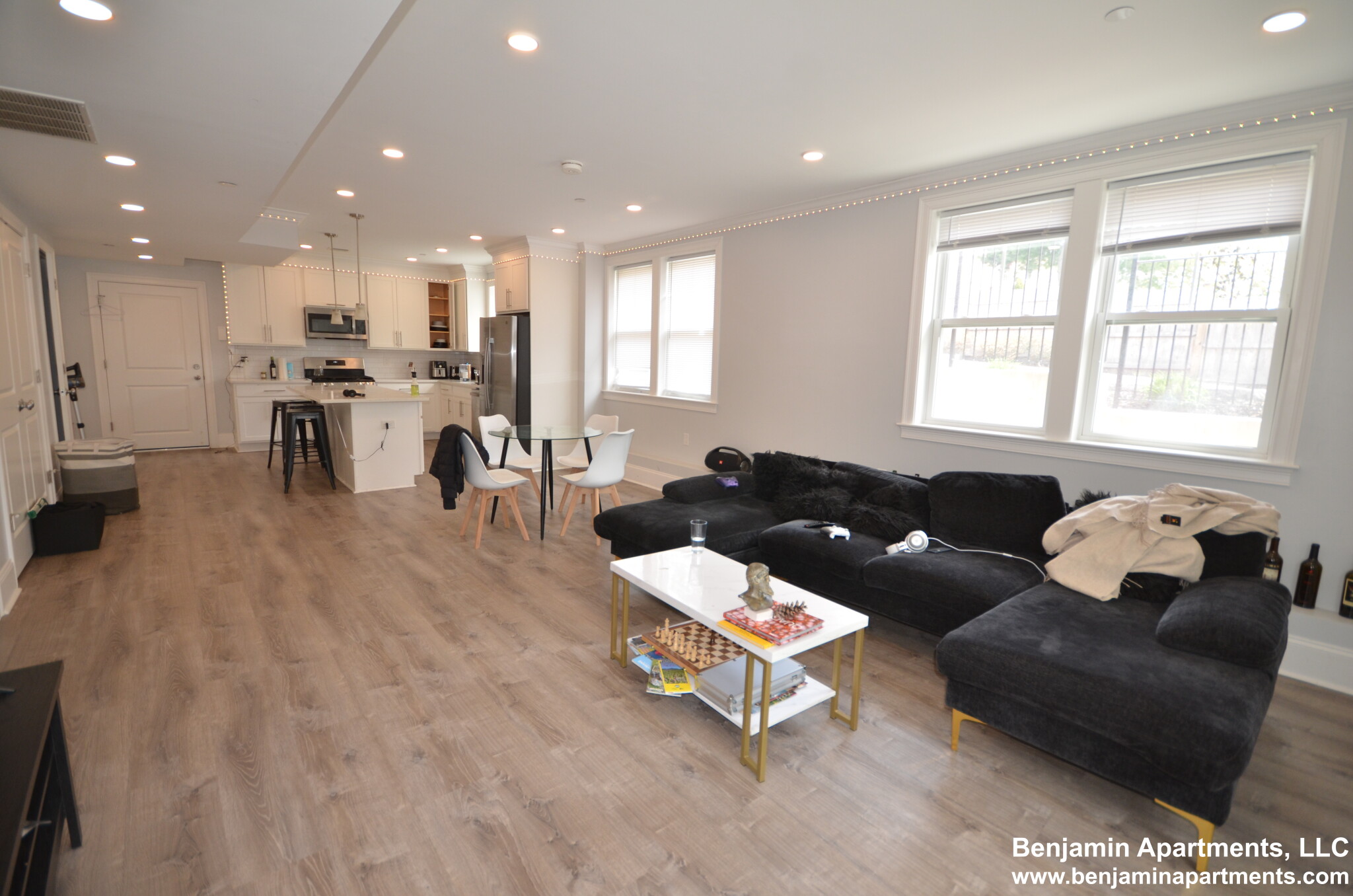 4 bed, 2 bath apartment for rent at 120 Kenrick St Unit 1F, Oak Square — photo 6 of 35