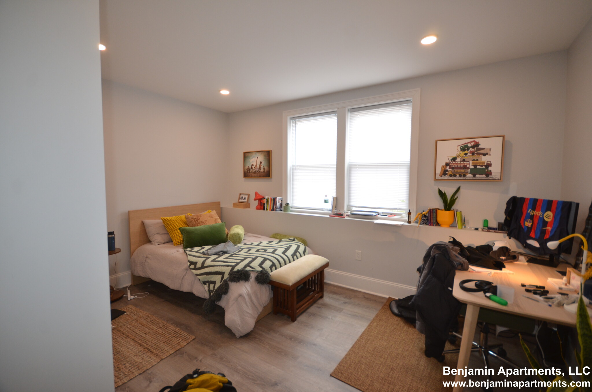4 bed, 2 bath apartment for rent at 120 Kenrick St Unit 1F, Oak Square — photo 15 of 35