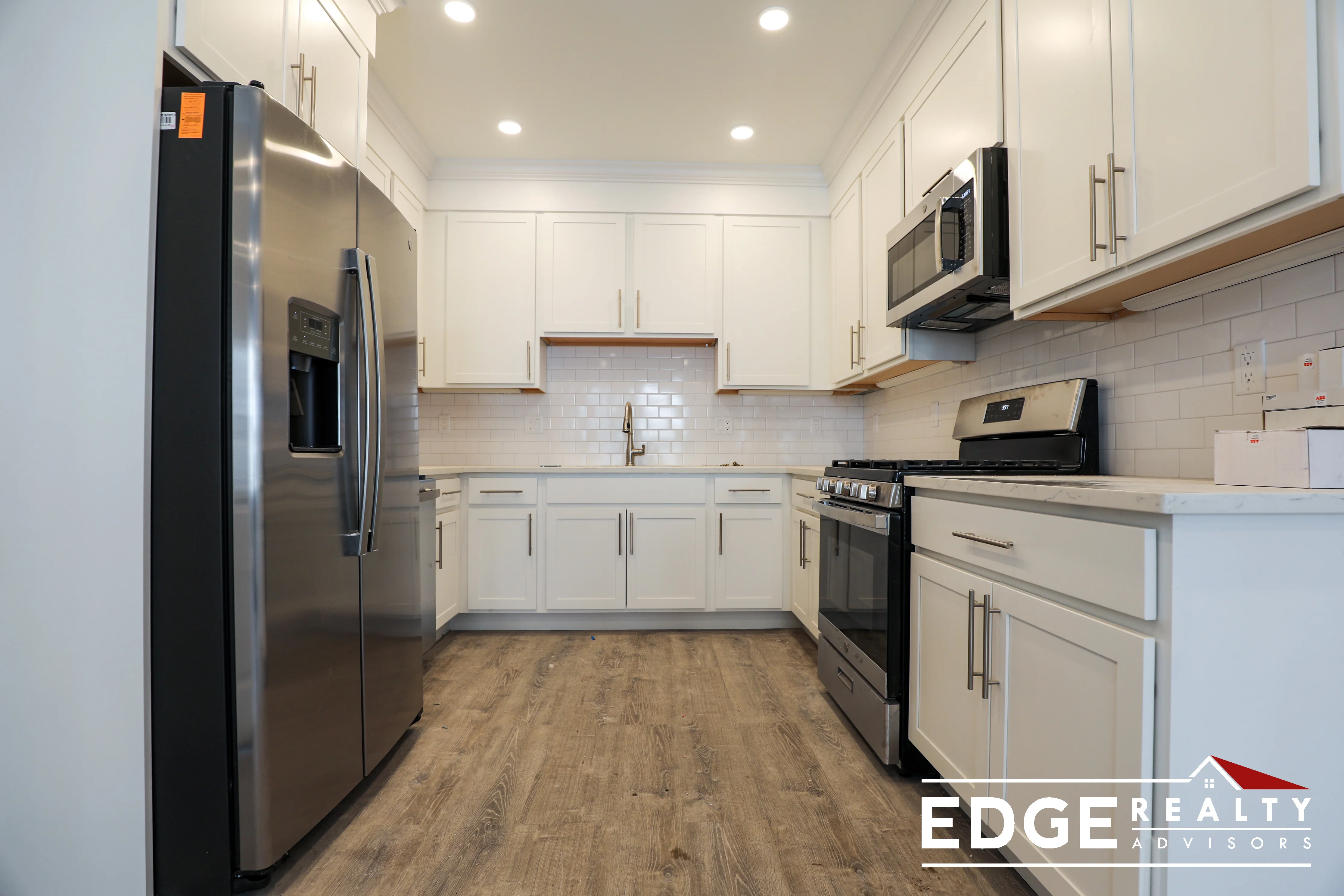 3 bed, 2 bath apartment for rent at 120 Kenrick St Unit 2, Brighton — photo 1 of 8