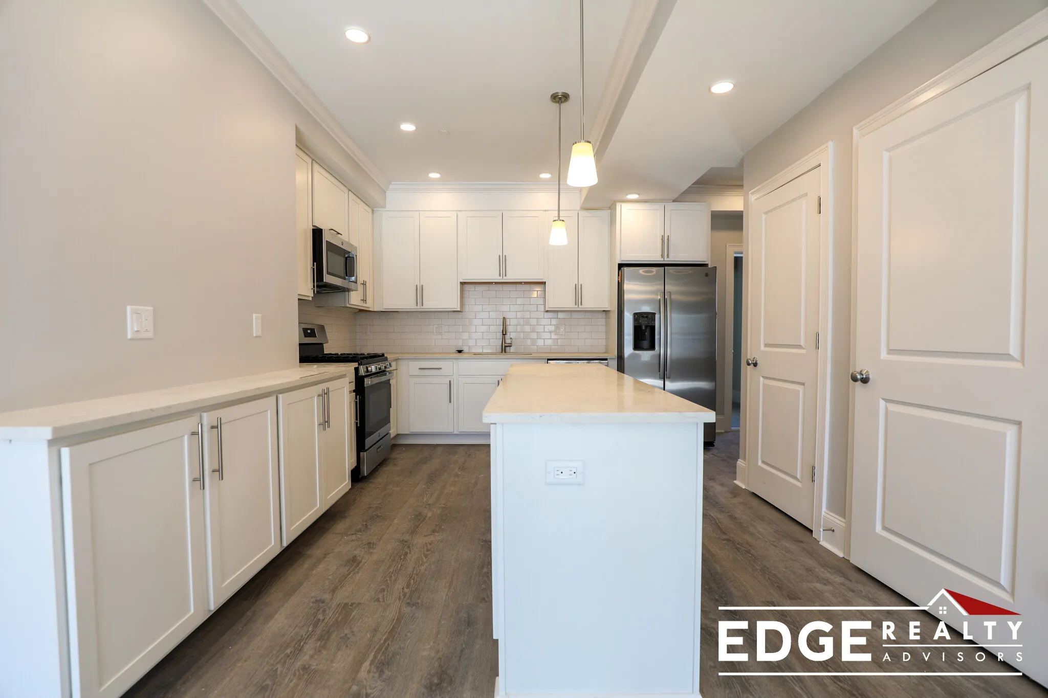 4 bed, 2 bath apartment for rent at 120 Kenrick St Unit 5, Oak Square