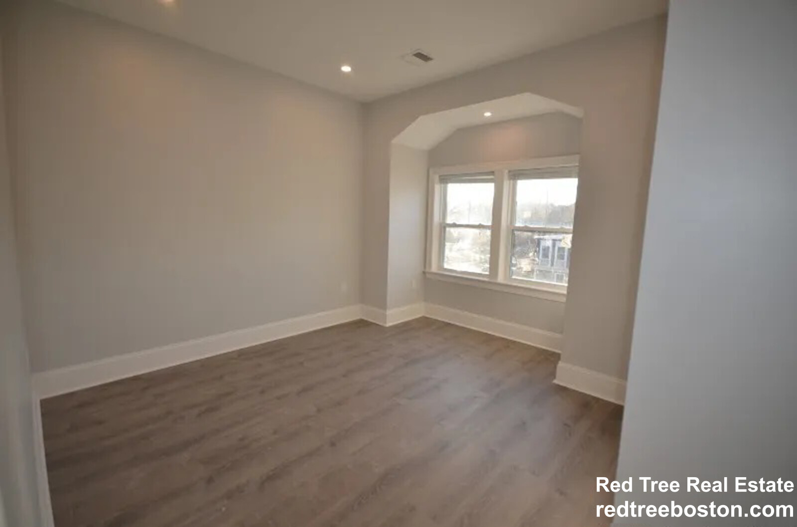 4 bed, 2 bath apartment for rent at 120 Kenrick St Unit 6, Brighton — photo 14 of 21