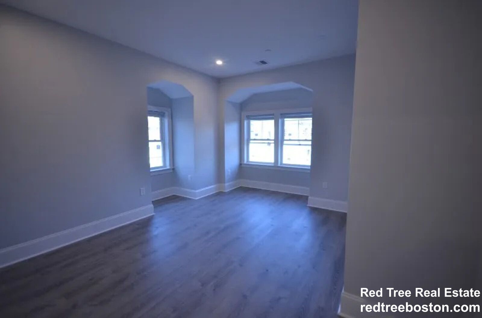 4 bed, 2 bath apartment for rent at 120 Kenrick St Unit 6, Brighton — photo 9 of 21