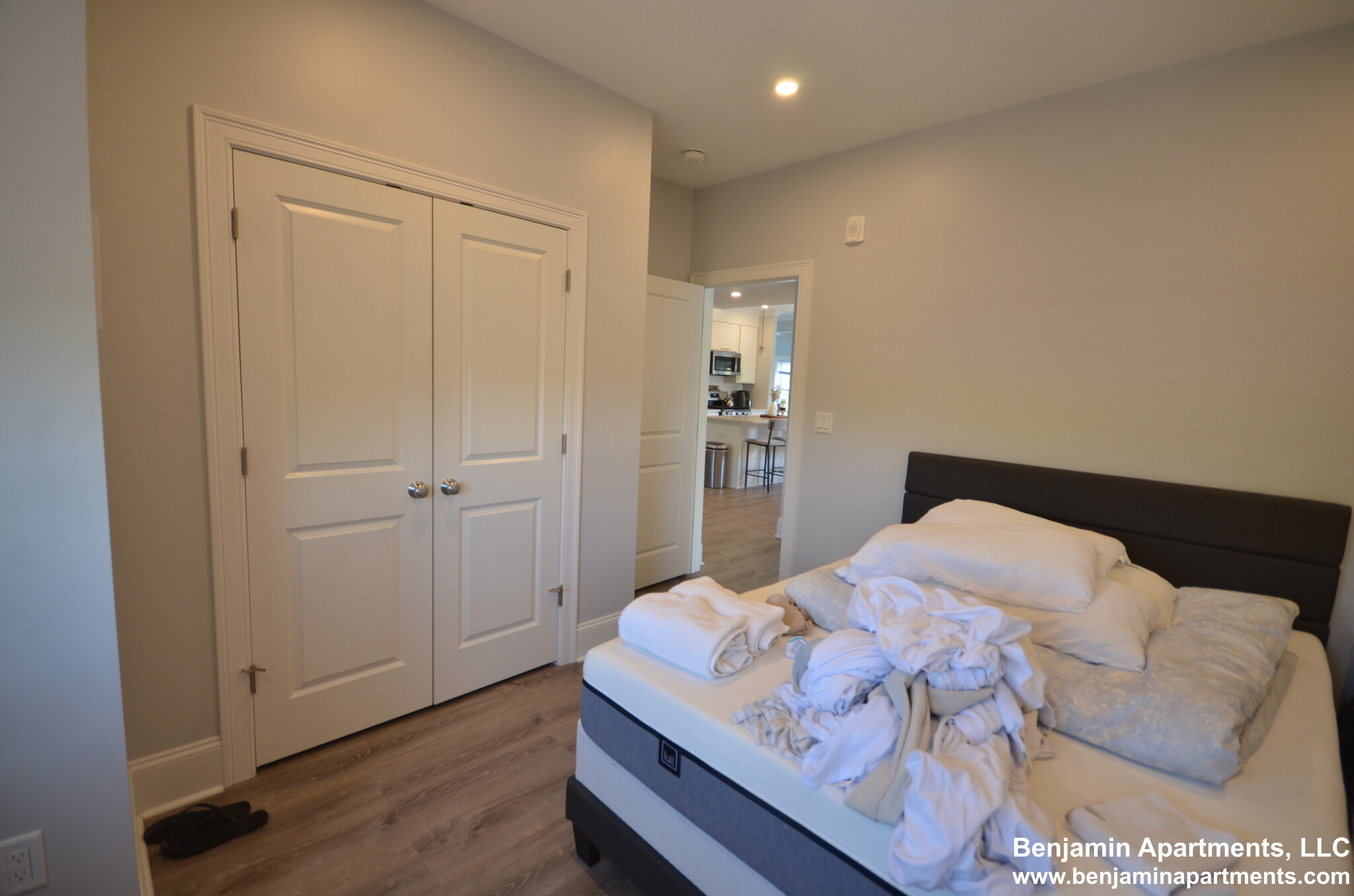 4 bed, 2 bath apartment for rent at 120 Kenrick St Unit 6D, Oak Square — photo 20 of 24