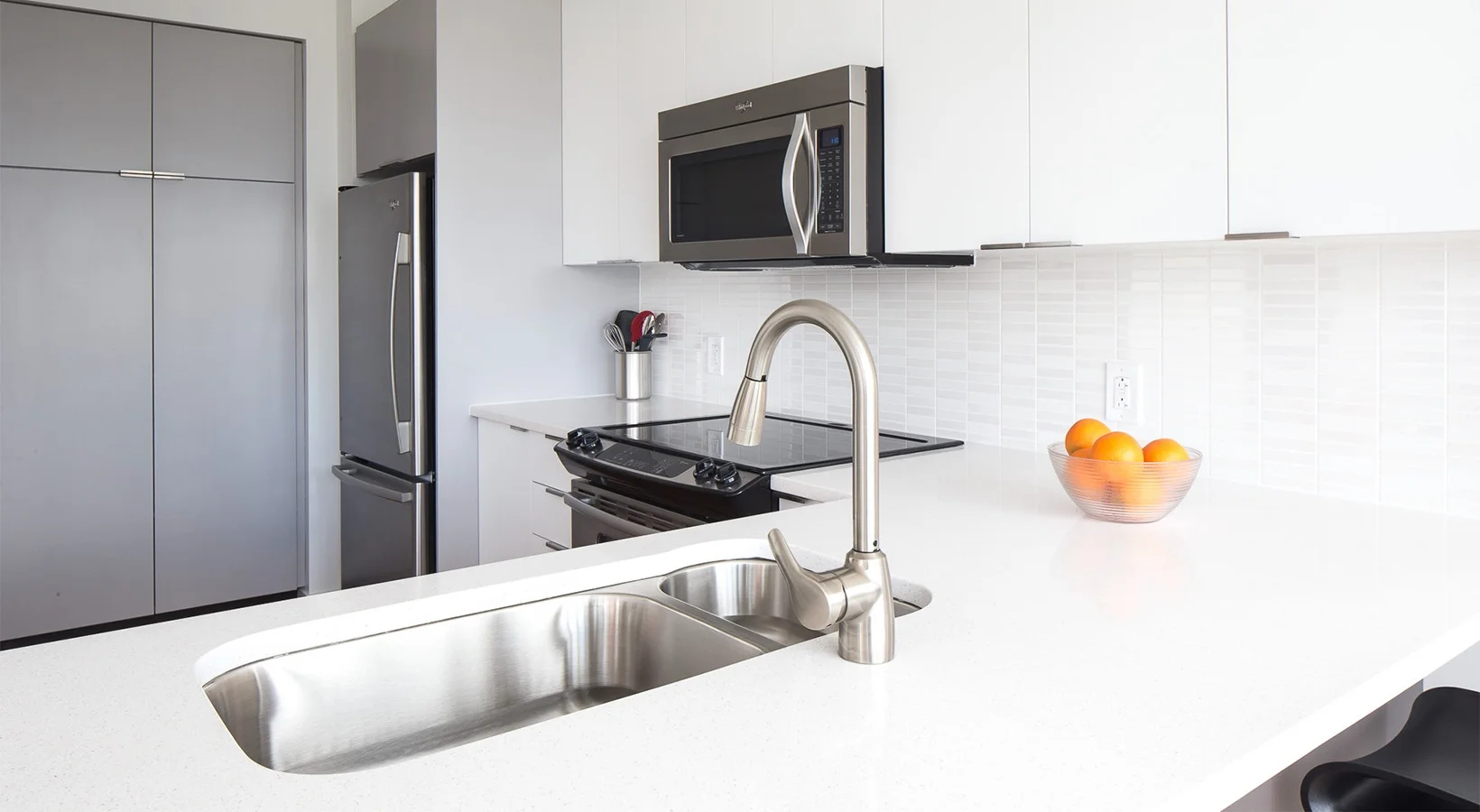 1 bed, 1 bath apartment for rent at 120 Kingston St Unit 0606, Chinatown — photo 7 of 19