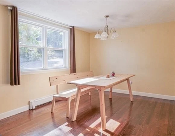 3 bed, 1 bath apartment for rent at 120 Madison Ave Unit 120, Arlington Heights — photo 7 of 14