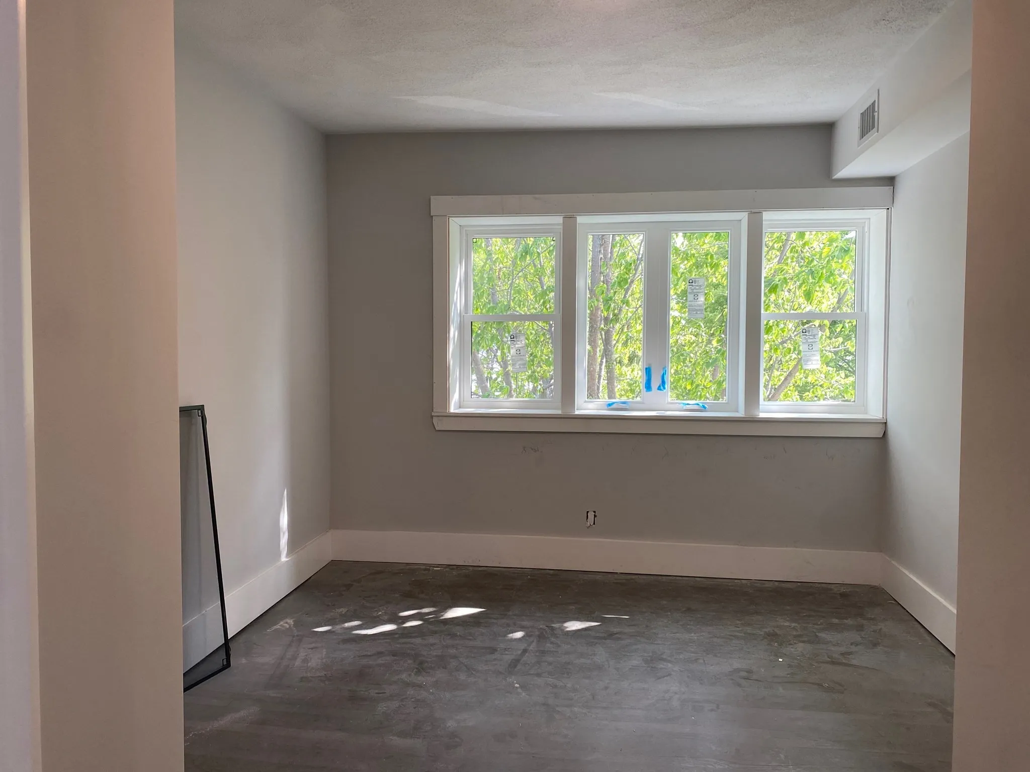 3 bed, 1 bath apartment for rent at 120 Marginal St Unit 2, East Boston — photo 3 of 10
