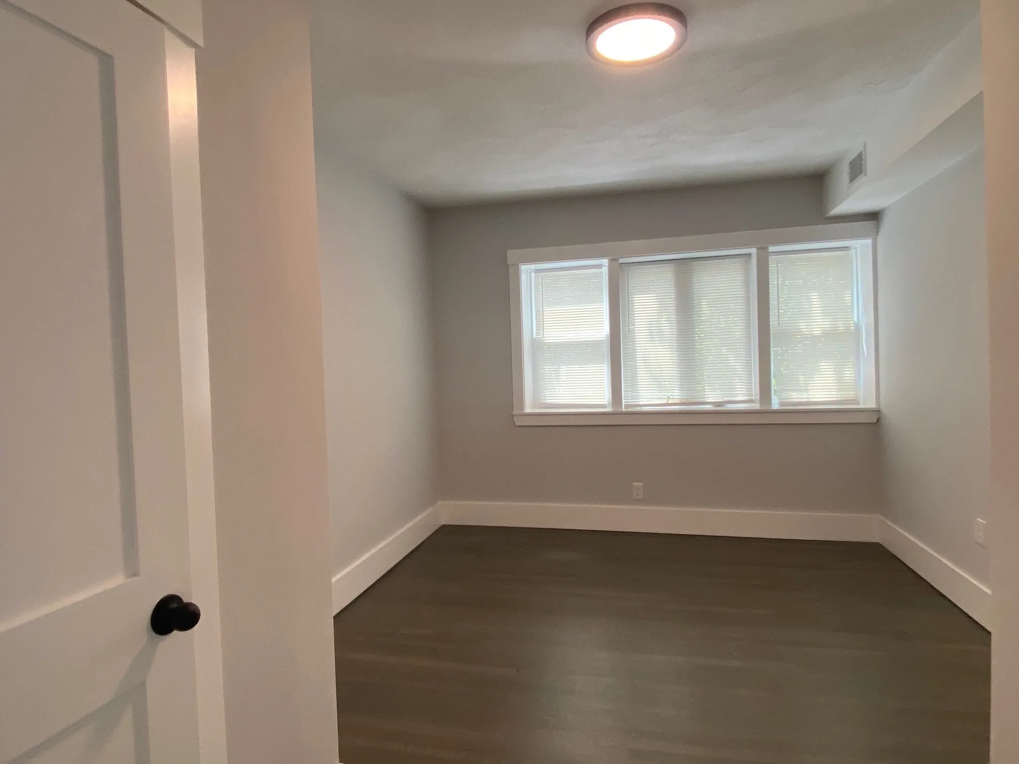 4 bed, 1 bath apartment for rent at 120 Marginal St Unit 3, East Boston — photo 19 of 20