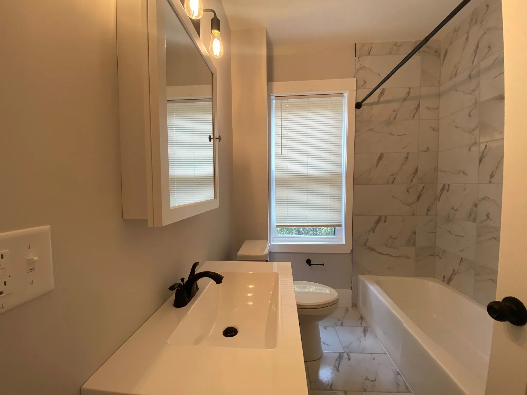 4 bed, 1 bath apartment for rent at 120 Marginal St Unit 3, East Boston — photo 8 of 20