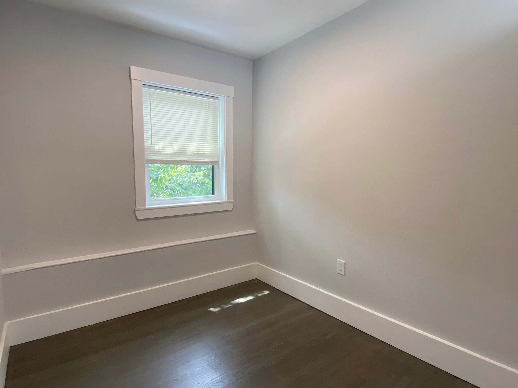 4 bed, 1 bath apartment for rent at 120 Marginal St Unit 3, East Boston — photo 2 of 20