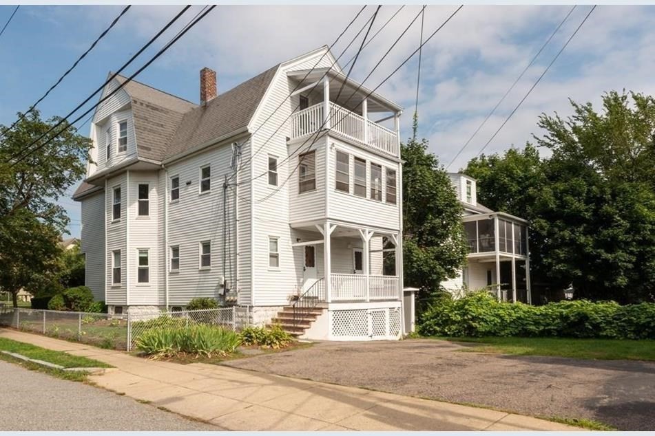 2 bed, 1 bath apartment for rent at 120 Mass Ave Unit 3, East Arlington — photo 16 of 20