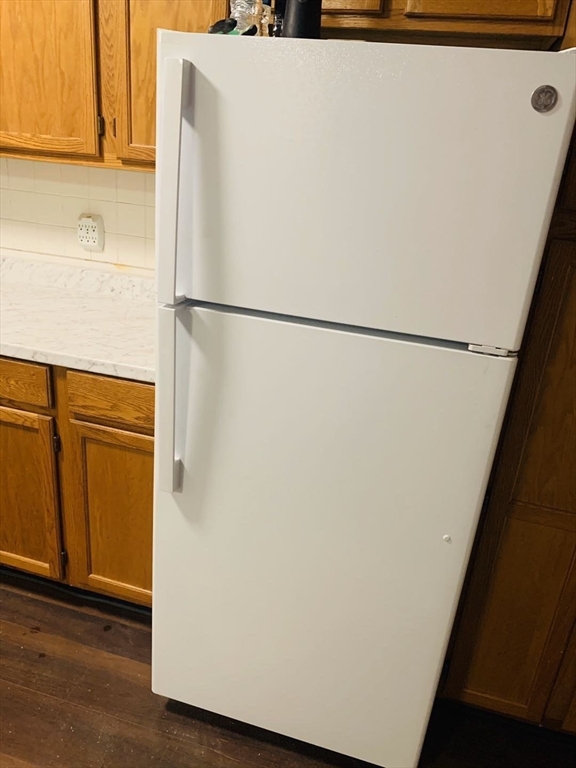 2 bed, 1 bath apartment for rent at 120 Mass Ave Unit 3, East Arlington — photo 5 of 20