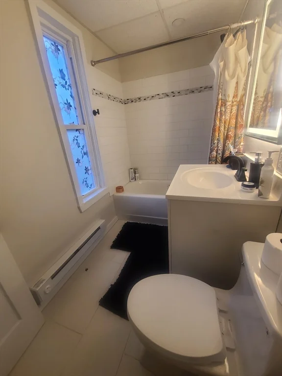 3 bed, 2 bath apartment for rent at 120 Mill St Unit 1, Worcester — photo 4 of 8