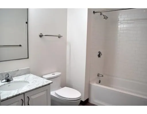 2 bed, 1 bath apartment for rent at 120 Mountfort St Unit 505, Fenway — photo 7 of 11
