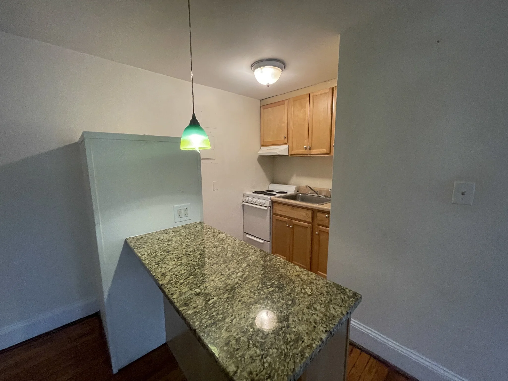 1 bed, 1 bath apartment for rent at 120 North Ave Unit 1, Abington — photo 5 of 9