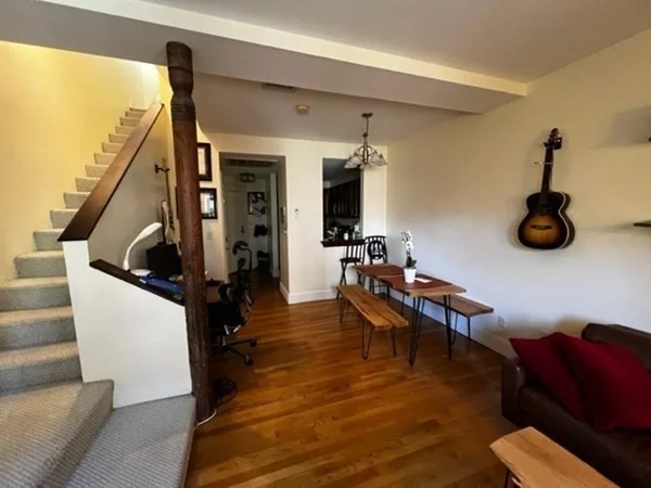1 bed, 1 bath apartment for rent at 120 Norway St Unit 16, Fenway — photo 3 of 7