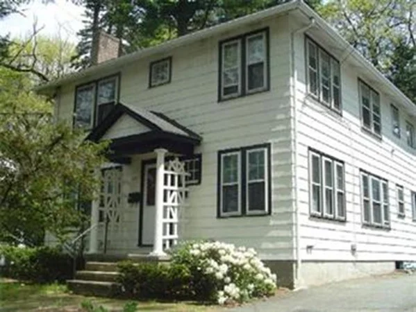 2 bed, 1 bath apartment for rent at 120 Oxford Unit 2, Newton Center — photo 1 of 8