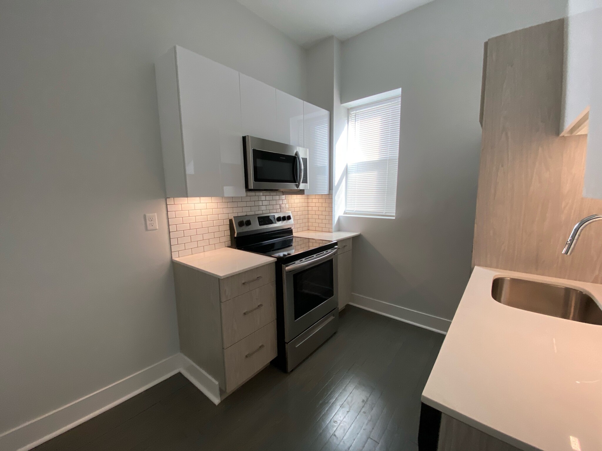 Studio bed, 1 bath apartment for rent at 120 Peterborough St Unit 3, Fenway — photo 2 of 7