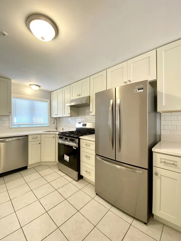 2 bed, 1 bath apartment for rent at 120 Portland St Unit 2, Haverhill — photo 2 of 13