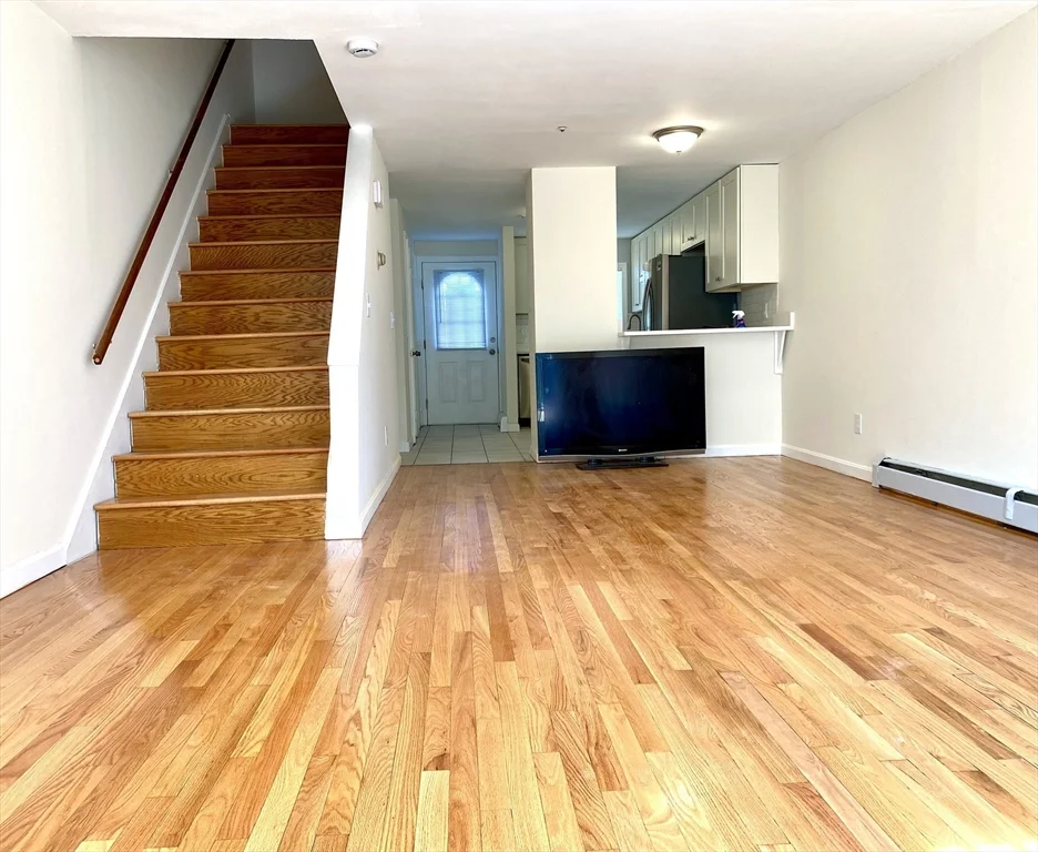 2 bed, 1 bath apartment for rent at 120 Portland St Unit 2, Haverhill — photo 4 of 13