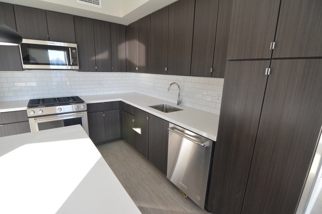 2 bed, 2 bath apartment for rent at 120 Savin Hill Ave Unit 201, Dorchester — photo 31 of 32