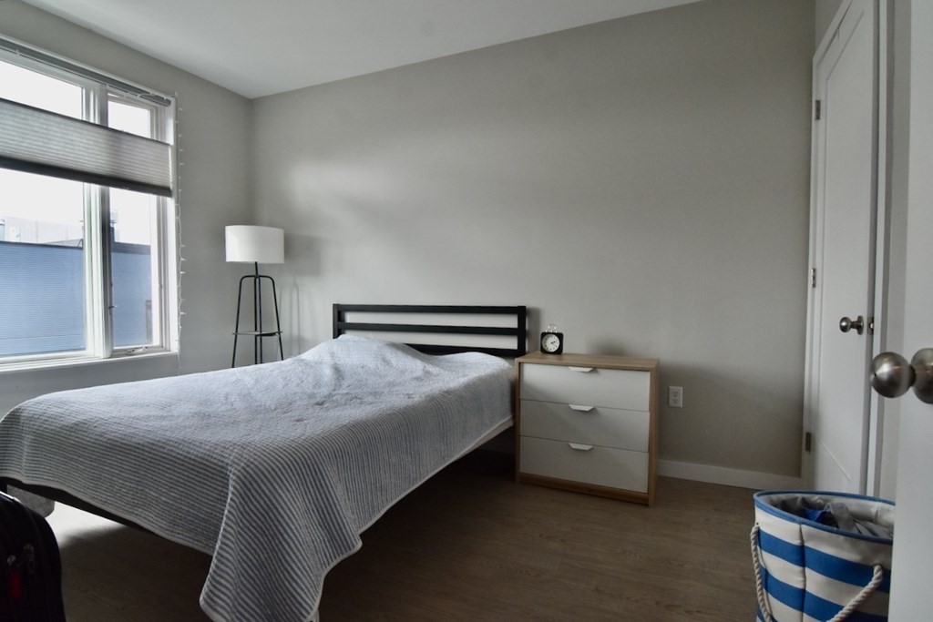 2 bed, 1 bath apartment for rent at 120 Savin Hill Ave Unit 303, Dorchester — photo 31 of 41