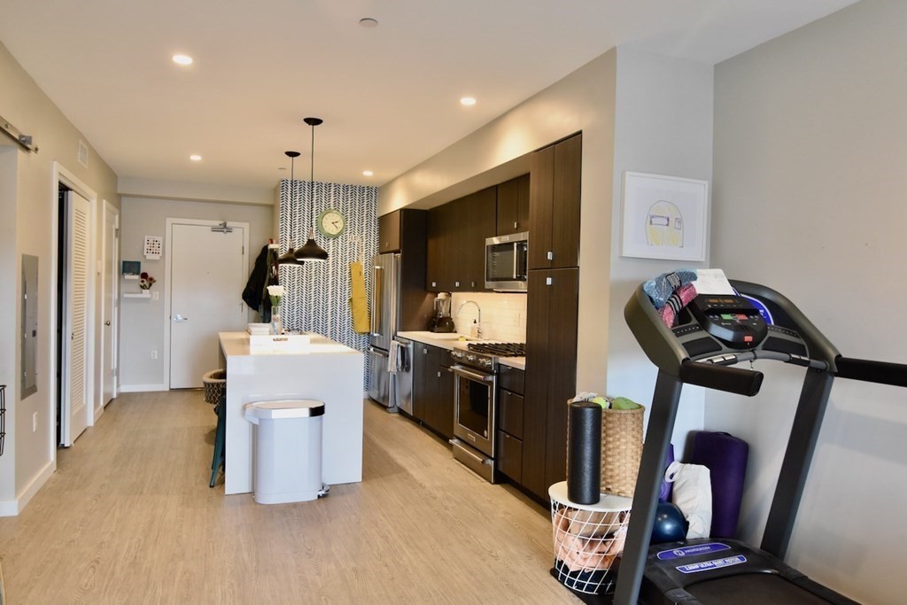 2 bed, 1 bath apartment for rent at 120 Savin Hill Ave Unit 303, Dorchester — photo 28 of 41