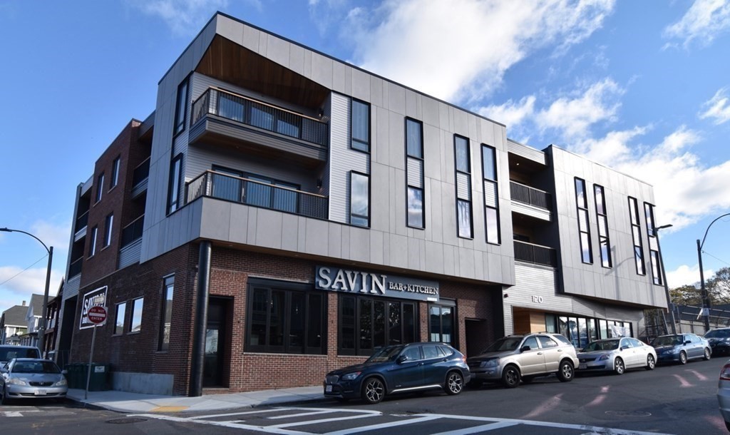 2 bed, 1 bath apartment for rent at 120 Savin Hill Ave Unit 303, Dorchester — photo 3 of 41