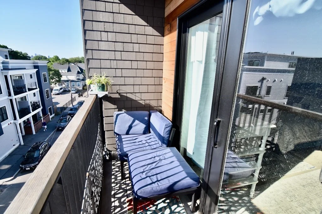 Studio bed, 1 bath apartment for rent at 120 Savin Hill Ave Unit 304, Dorchester — photo 18 of 36