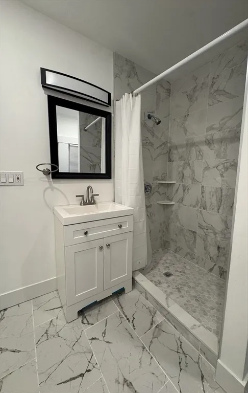 2 bed, 1 bath apartment for rent at 120 Sea St Unit A, Barnstable — photo 5 of 6
