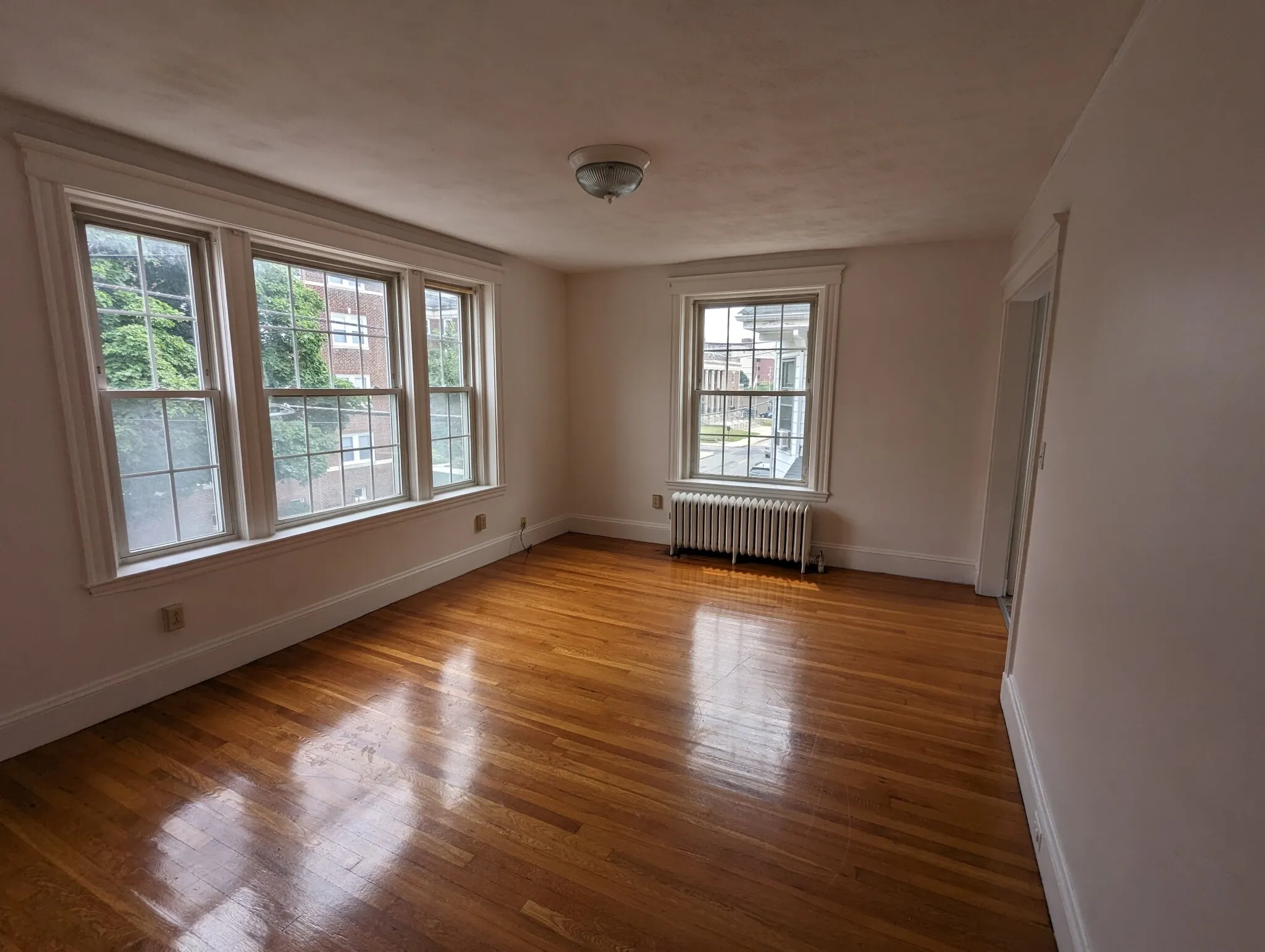 1 bed, 1 bath apartment for rent at 120 Summer St Unit 1, Malden — photo 1 of 23