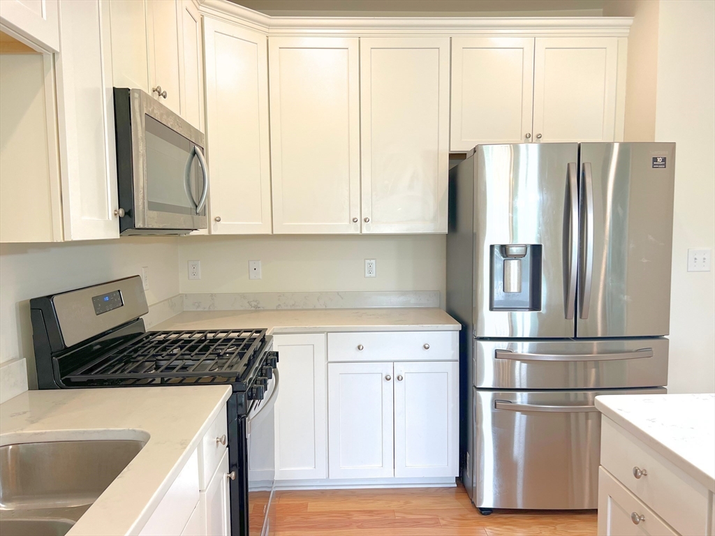 1 bed, 1 bath apartment for rent at 120 University Ave Unit 2209, Westwood — photo 2 of 22