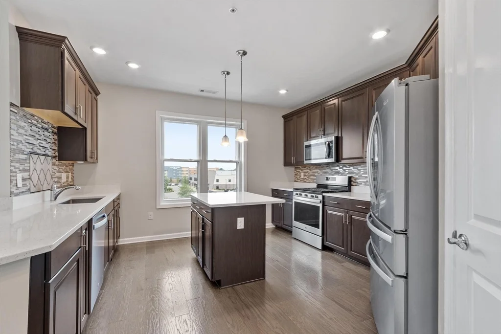 2 bed, 2 bath apartment for rent at 120 University Ave Unit 2307, Westwood — photo 8 of 16