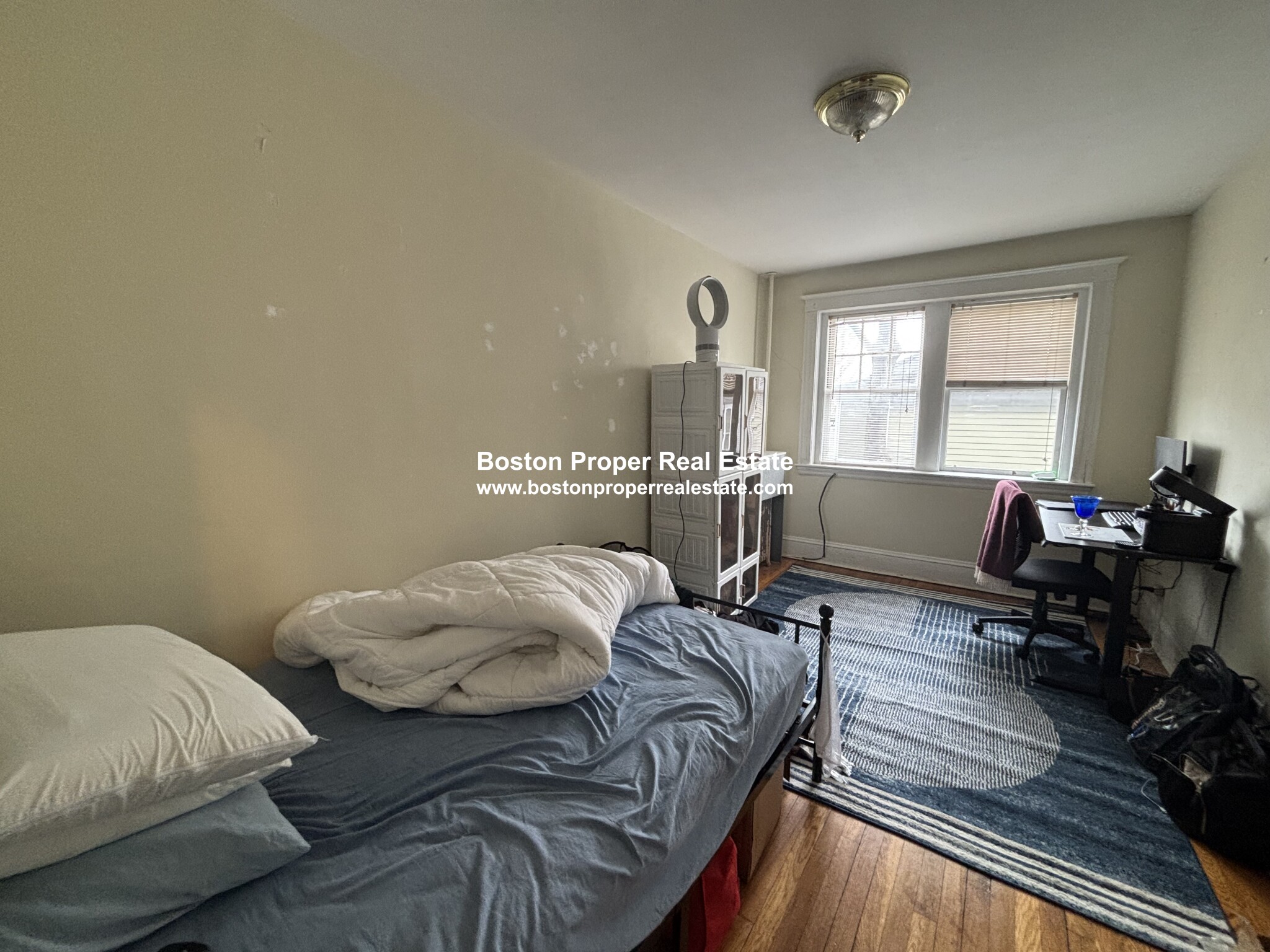 4 bed, 1 bath apartment for rent at 120 University Rd Unit 201, Aspinwall Hill — photo 9 of 10