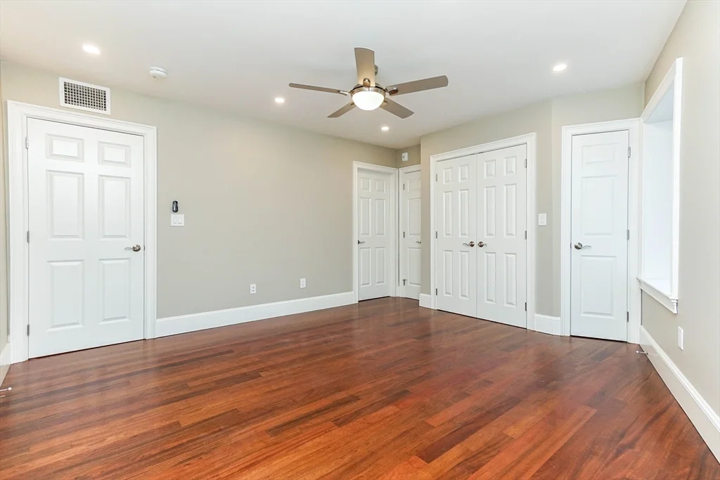 2 bed, 2 bath apartment for rent at 120 W 7th St Unit 105, South Boston — photo 8 of 18