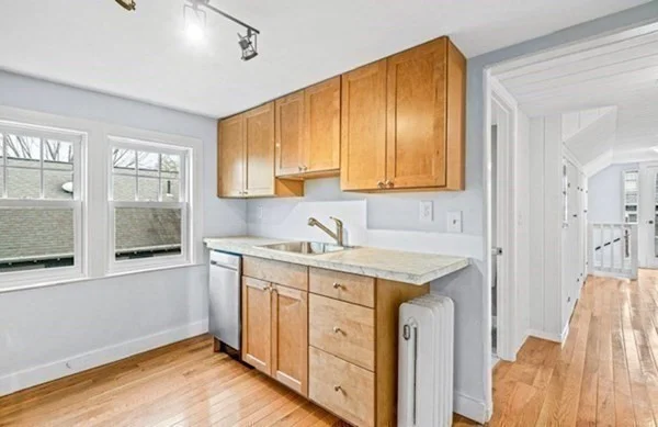 2 bed, 1 bath apartment for rent at 120 Walden St Unit 3, Neighborhood Nine — photo 3 of 12