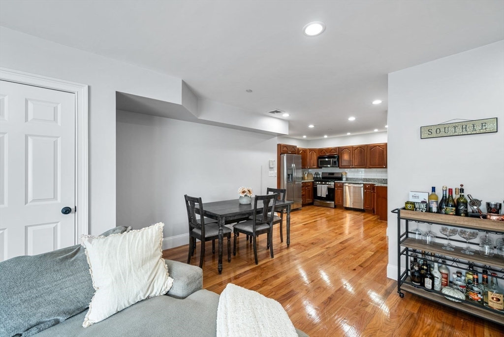 3 bed, 2 bath apartment for rent at 120 West 7th Unit 101, South Boston — photo 10 of 37