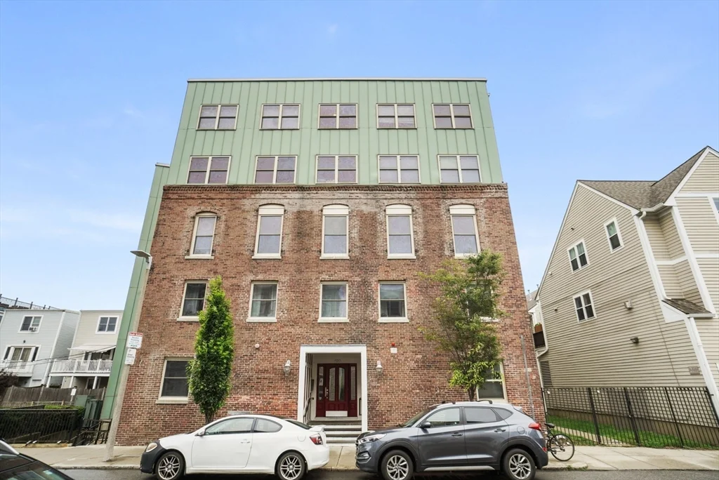 1 bed, 1 bath apartment for rent at 120 West 7th Unit 102, South Boston — photo 20 of 21
