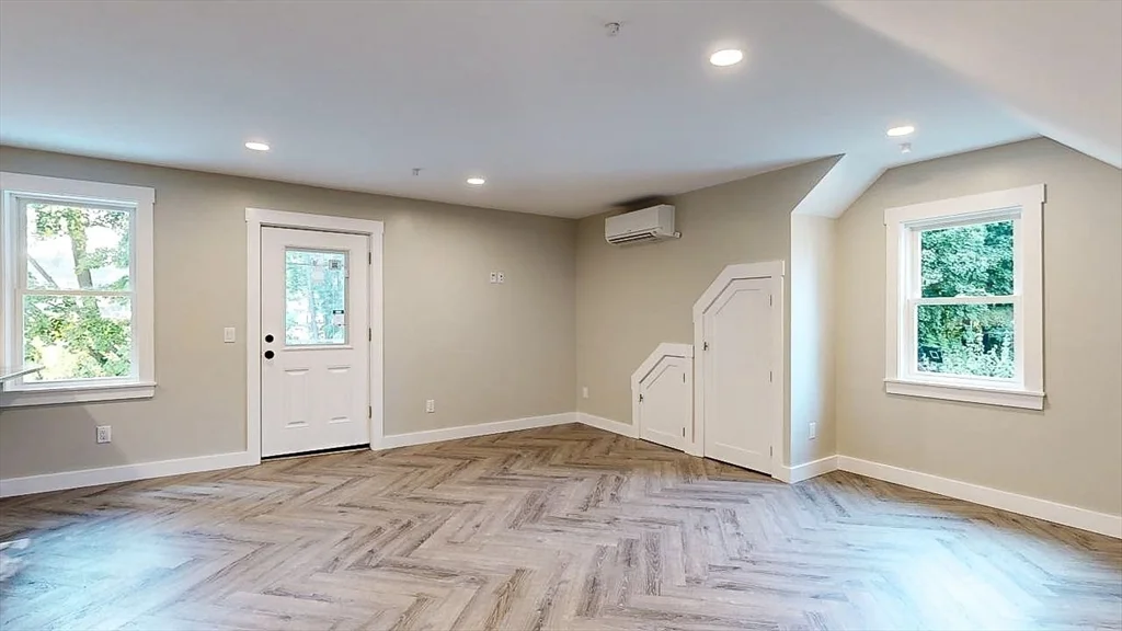 1 bed, 1 bath apartment for rent at 120 Worcester Unit 3, West Boylston — photo 17 of 32