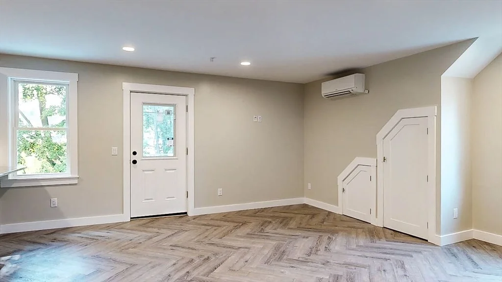 1 bed, 1 bath apartment for rent at 120 Worcester Unit 3, West Boylston — photo 18 of 32