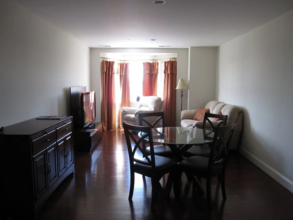 2 bed, 2 bath apartment for rent at 120 Wyllis Ave Unit 319, Everett — photo 3 of 16