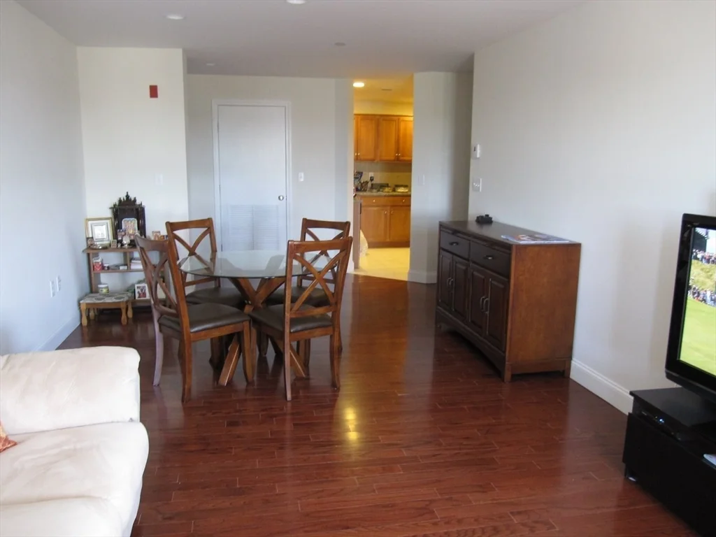 2 bed, 2 bath apartment for rent at 120 Wyllis Ave Unit 319, Everett — photo 1 of 16